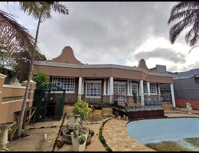 3 BEDROOM PROPERTY TO RENT IN GLENWOOD